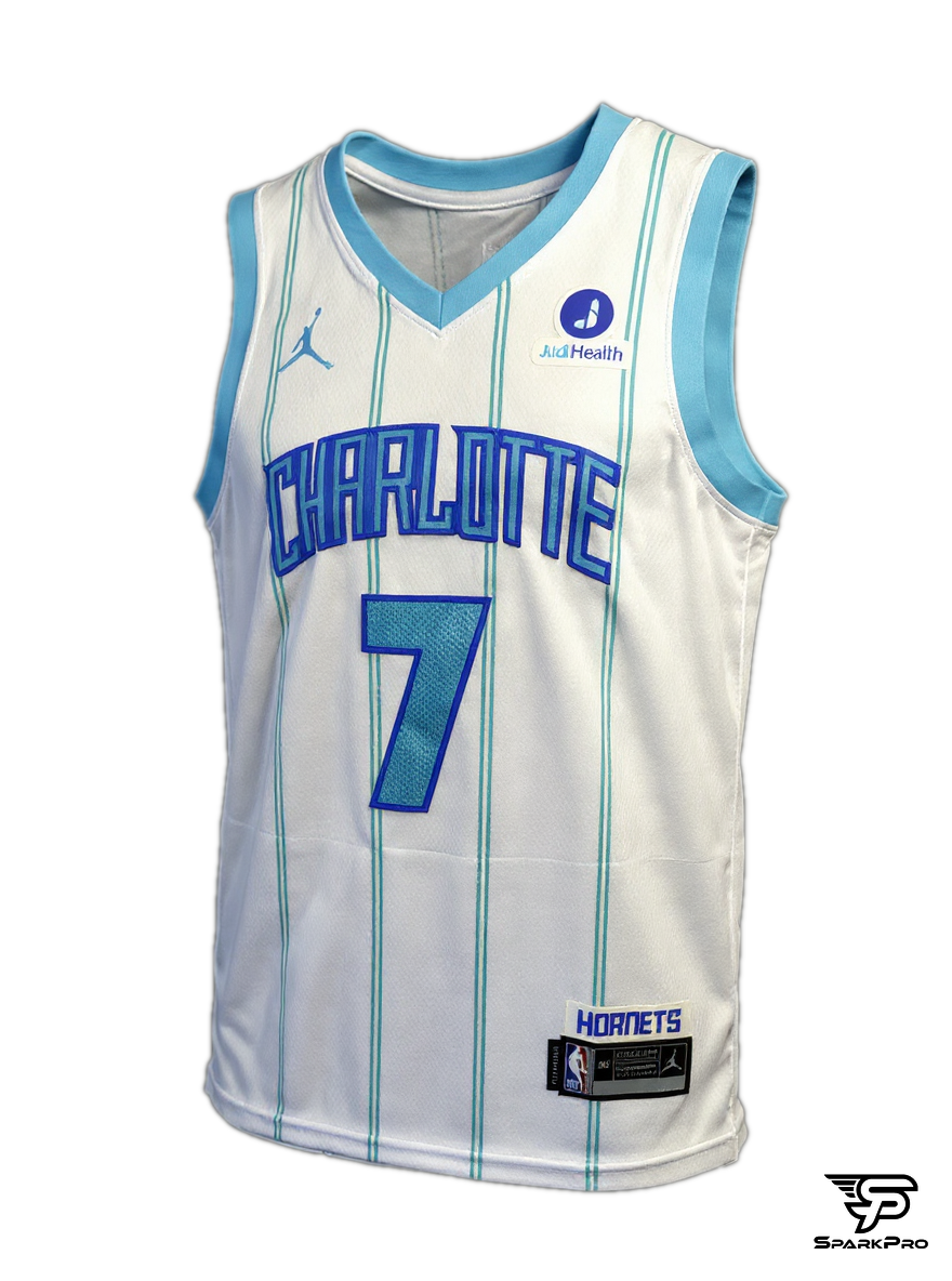 Camiseta Charlotte Hornets Knieppel #7 Jordan Blanco - Vista 3D