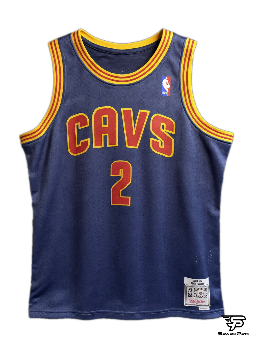 Camiseta Cleveland Cavaliers Kyrie Irving #2 Mitchell & Ness Azul - Vista 3D