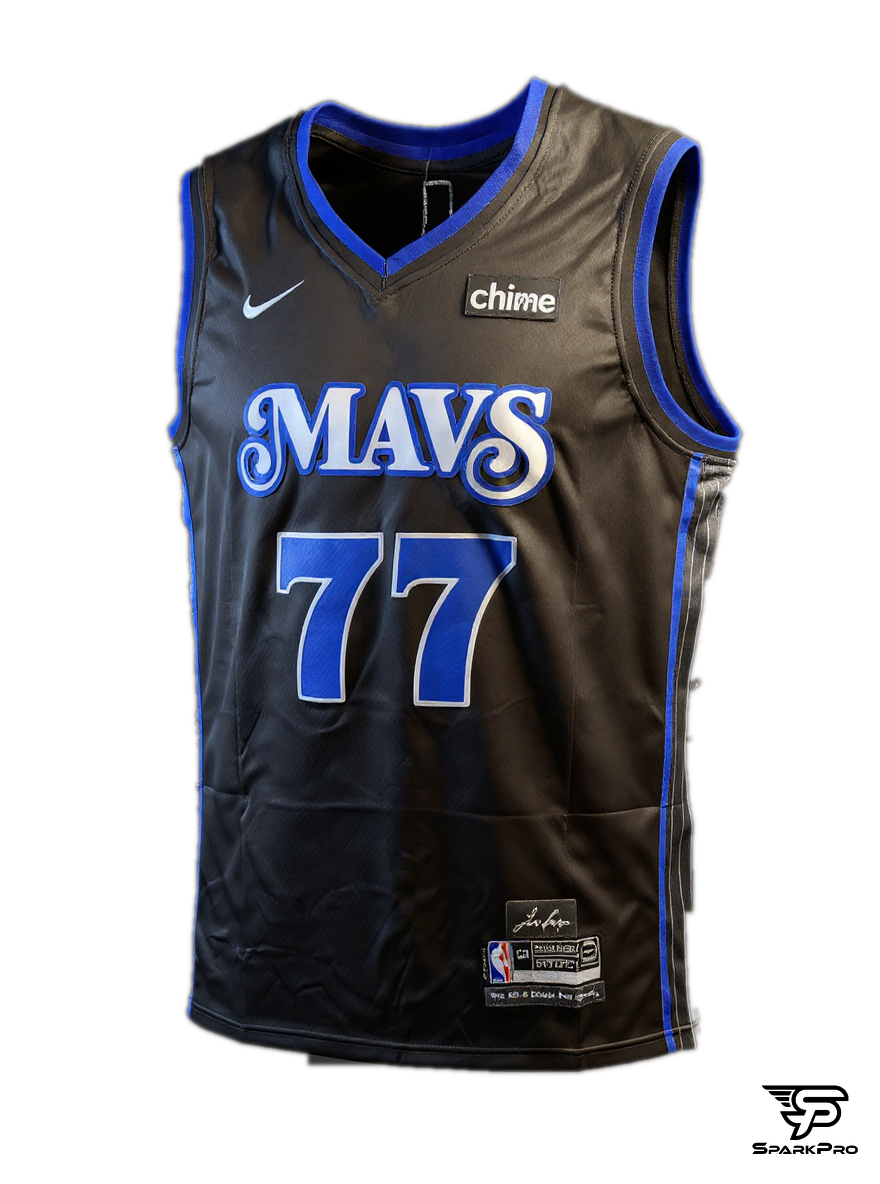 Camiseta Dallas Mavericks Doncic #77 Nike Negro - Vista 3D